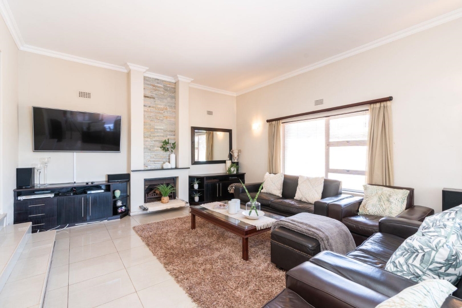 4 Bedroom Property for Sale in Milnerton Western Cape